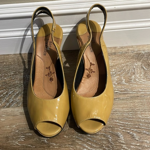 Ross Hommerson heels - Picture 1 of 2